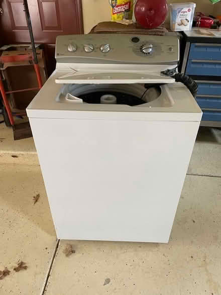 Photo of free Washing Machine for repair or scrap (Brighton, Michigan) #1