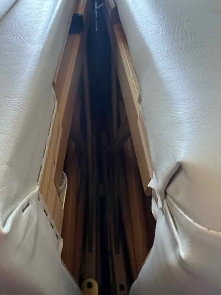 Photo of free Beauty Bed (Aylesbury, HP21) #2