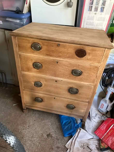 Photo of free Chest of drawers (Bassungbourn) #1