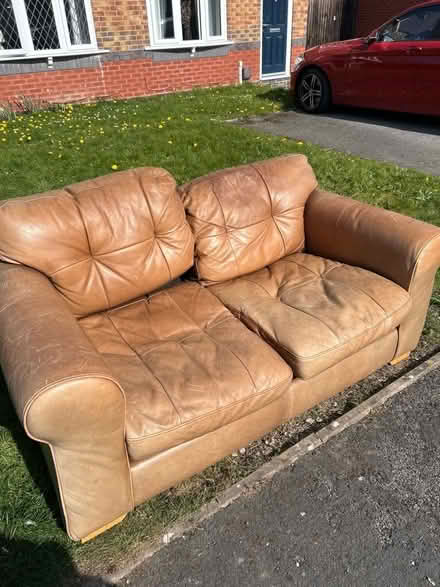 Photo of free Leather two seater sofa (Herongate SY1) #1