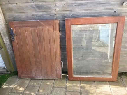 Photo of free "stable door" type domestic door (Lewes BN7) #2