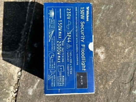 Photo of free Outdoor 150W Security Floodlight with PIR (Duffield DE56) #2