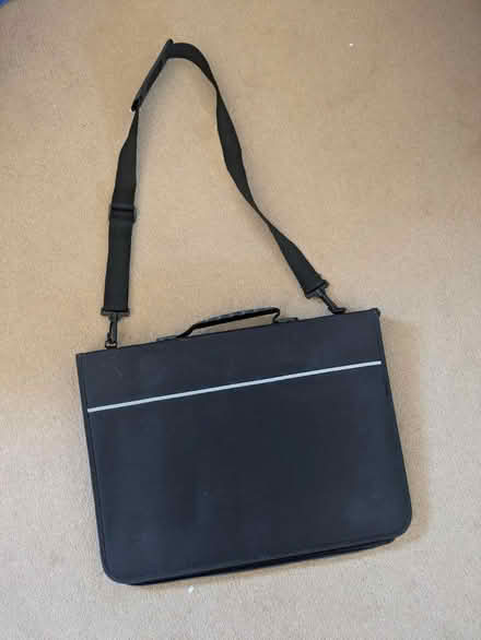Photo of free A3 size portfolio case with strap (Mosspark, Glasgow G52) #1