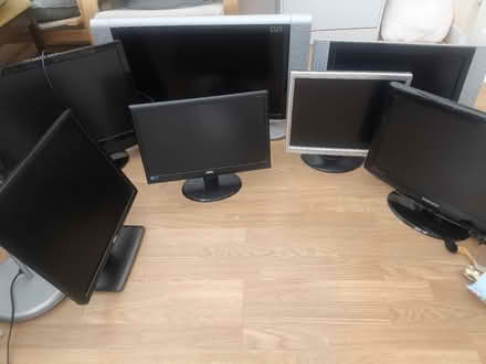 Photo of free TVs and monitors (NG9 stapleford) #1
