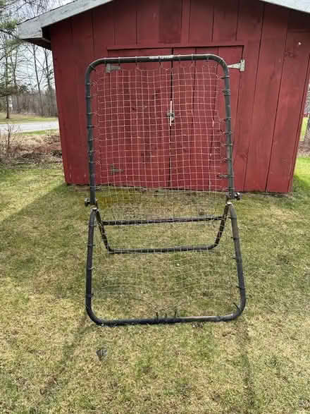 Photo of free baseball / softball pitchback (Lagrange) #1