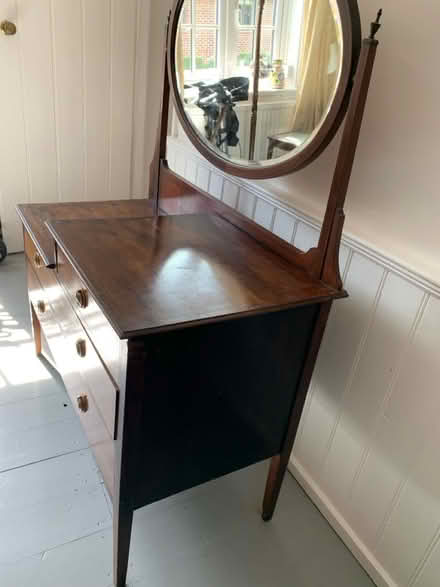 Photo of free Antique side table with mirror (OX10 6hq) #3