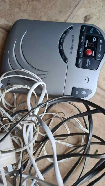 Photo of free Old answering machine (Scotstoun G14) #1