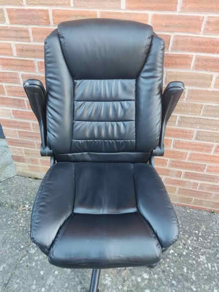 Photo of free Office chair (Malvern, WR14) #2