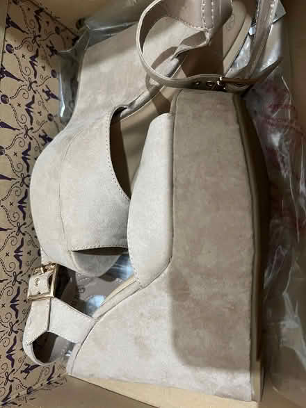 Photo of free Pink velvet shoes (KT1 Kingston upon Thames) #1
