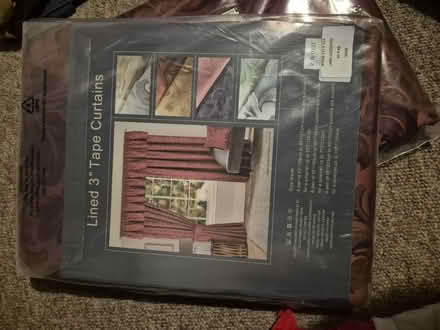 Photo of free 2 New curtains (BS32) #3