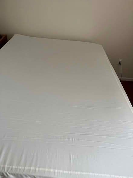 Photo of free Gel-Memory Foam Mattress TOPPER (Lake Monticello) #4