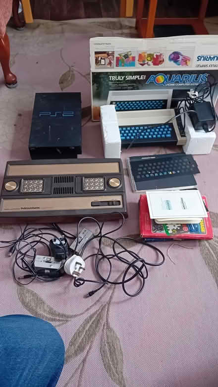 Photo of free Retro games consoles. Untested (E9) #1