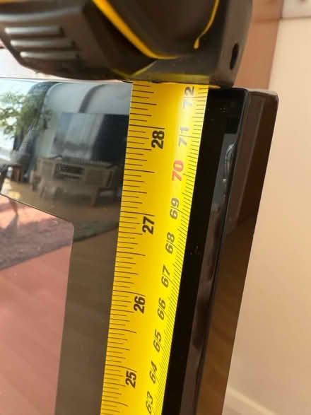 Photo of free 43” Samsung TV (Isle of Dogs E14) #3