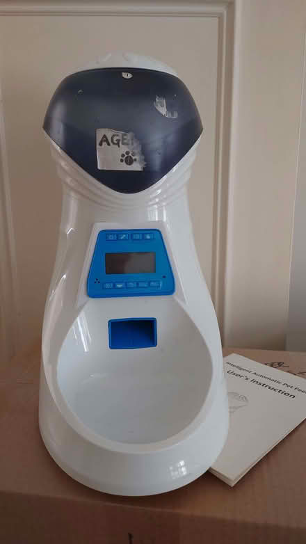 Photo of free Automatic Pet Feeder (Chelsea SW3) #1