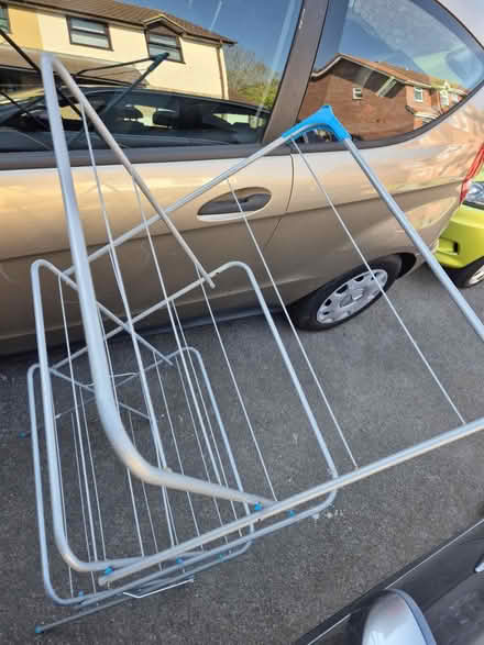 Photo of free Cloth drying hanger (BS32) #1