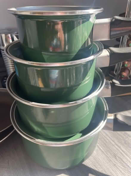 Photo of free Set of pans (CW2 6) #1
