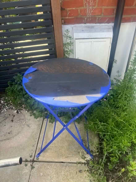 Photo of free Garden Table (Tufnell Park N19) #3