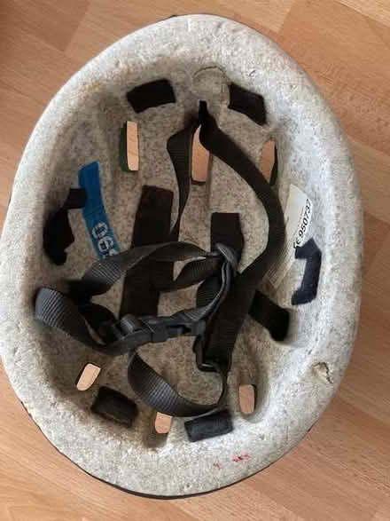 Photo of free Cycle helmet (Thames Ditton KT7) #2