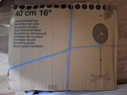 Photo of free White Pedastal Fan (E14 Langdon Park) #1