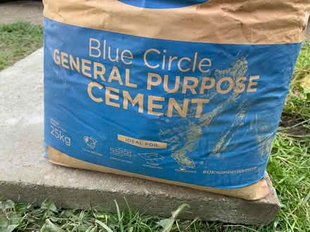 Photo of free Bag of cement, opened (Midhurst GU29) #2