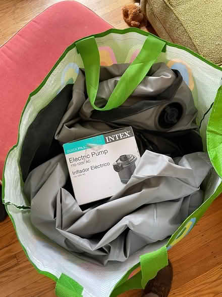 Photo of free air mattress + pump (Germantown) #1