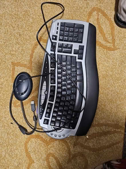 Photo of free Keyboard (IG1) #1