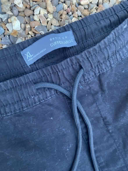 Photo of free Unisex cargo trousers L M size (AL4, St albans) #2