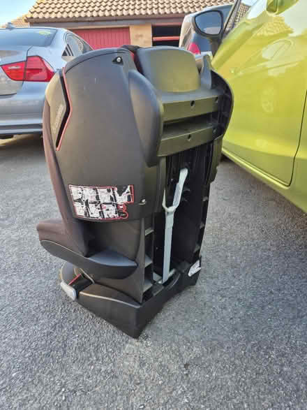 Photo of free Car seat (BS32) #4