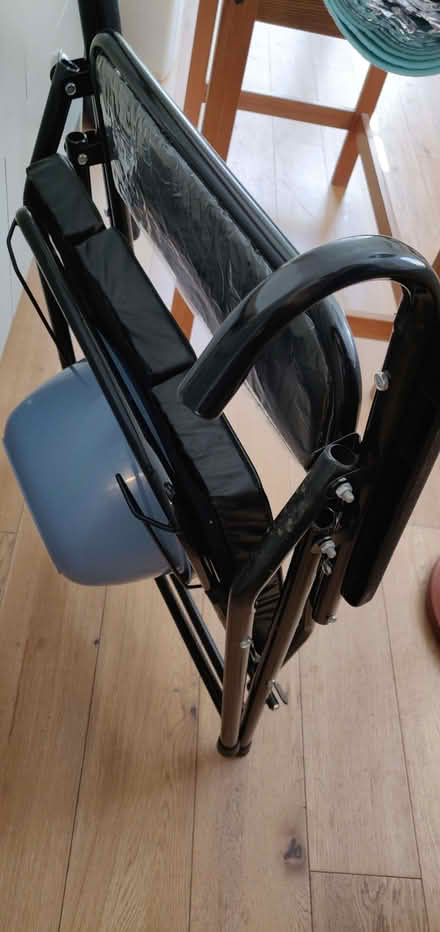 Photo of free Folding commode (Oxford-Freegle CGA OX4) #2