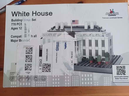 Photo of free Lego-type construction jit - White House (New Catton NR3) #1