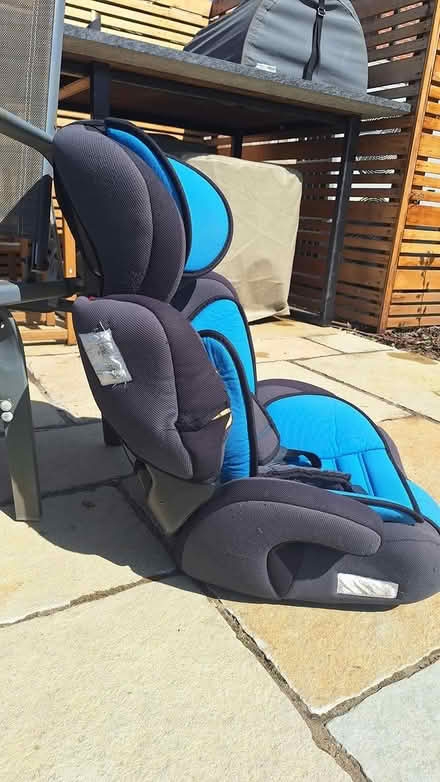 Photo of free Car child seat with straps (OX10 6BD) #2