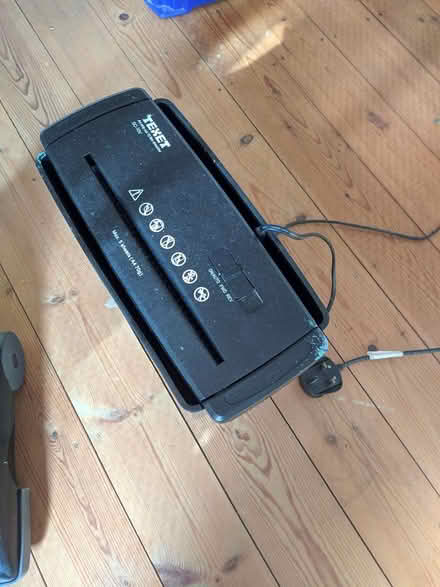 Photo of free Paper Shredder (Collington TN39) #1