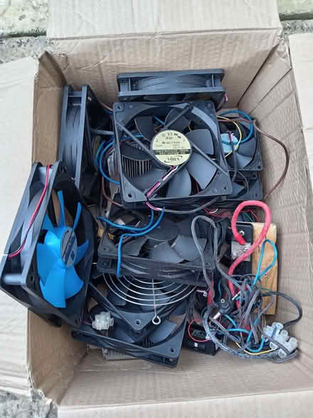Photo of free 12V DC fans (Reading West RG1) #1