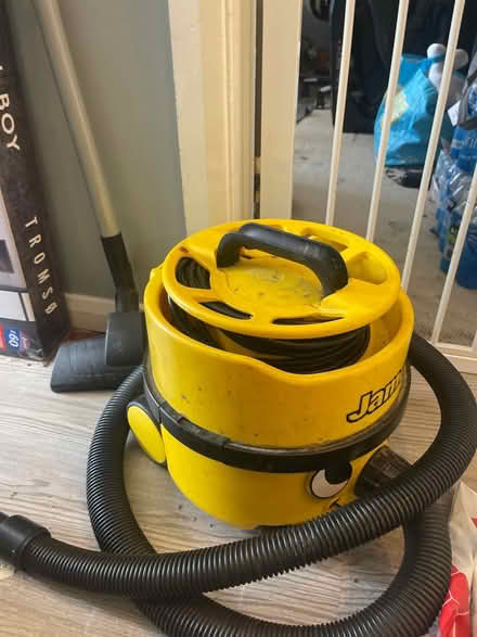 Photo of free James / Henry Hoover (Chessington KT9) #1