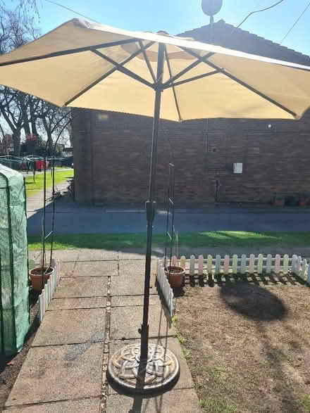 Photo of free Garden parasol and base (Moortown LS17) #1