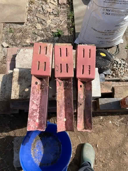 Photo of free Four Metposts (Northcourt OX14) #1