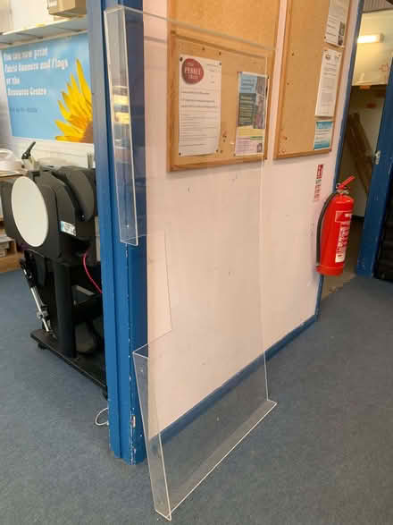 Photo of free perspex (Carlton Hill BN2) #1