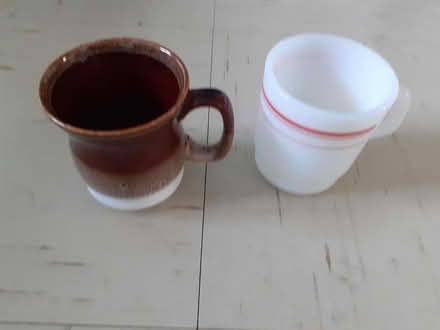 Photo of free 2 mugs (TW3 Hounslow) #1