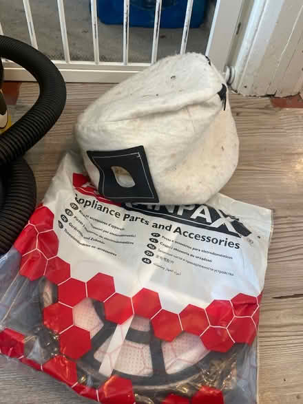 Photo of free James / Henry Hoover (Chessington KT9) #2