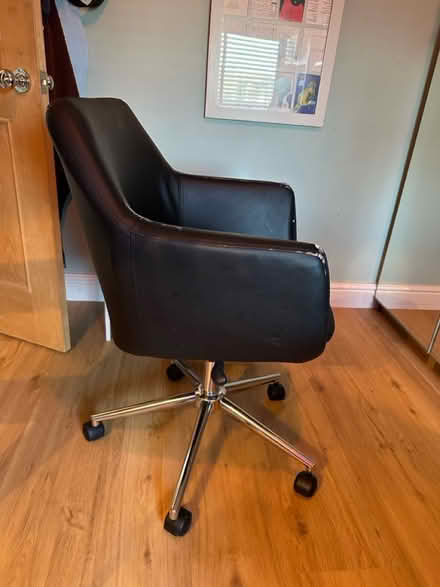 Photo of free Office chair (South Woodford, E18) #1