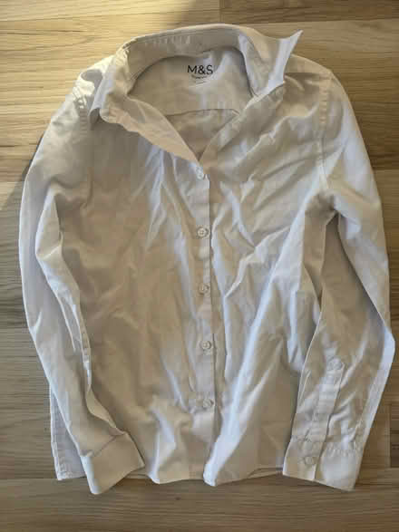 Photo of free M&S school shirt 11-12 (GL3) #1