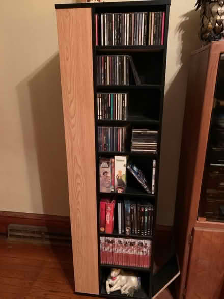 Photo of free Media center (Kecoughtan & LaSalle) #1