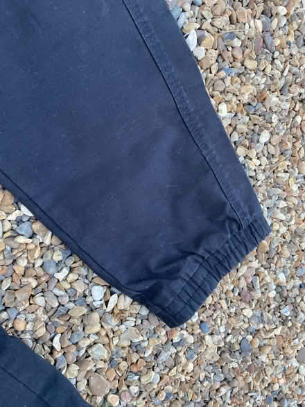 Photo of free Unisex cargo trousers L M size (AL4, St albans) #4