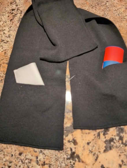 Photo of free Scarf w/pockets (Trafalgar/River Oaks, Oakville) #2