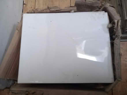 Photo of free 20 White Tiles 20x25cm (Southbourne BH6) #1