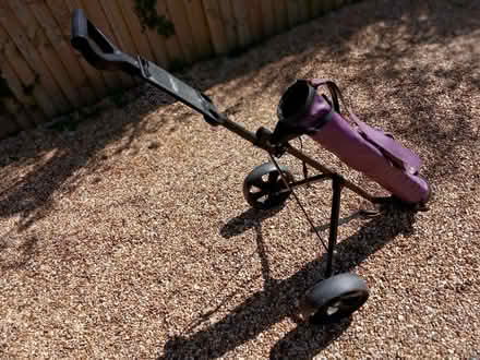 Photo of free Golf trolley & bag - used (Letchworth SG6) #1