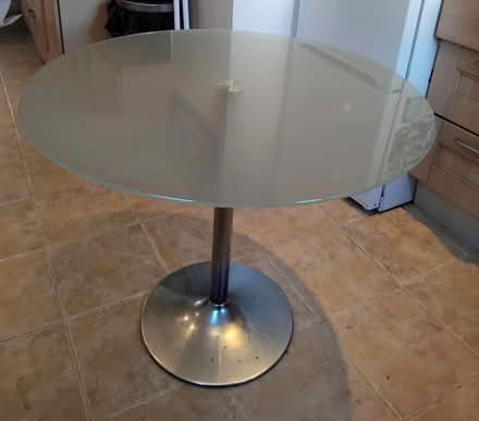 Photo of free Glass top dining table (Norbury SW16) #4