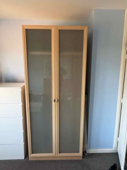 Photo of free Wardrobe with glass doors (LS8 1LW) #1