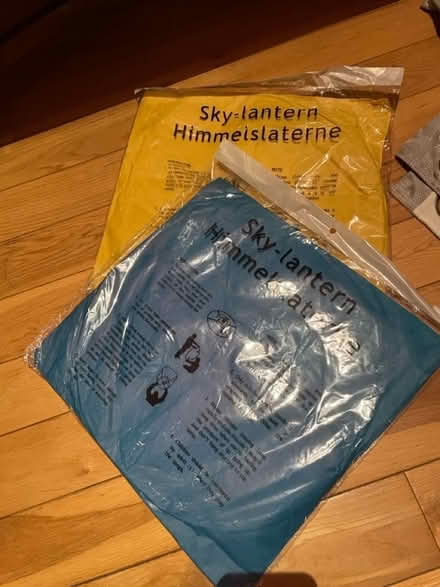 Photo of free 2x paper lanterns (Dennistoun G31) #1