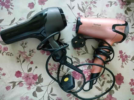 Photo of free Working hair dryers to give away (Upper Bukit timah) #1